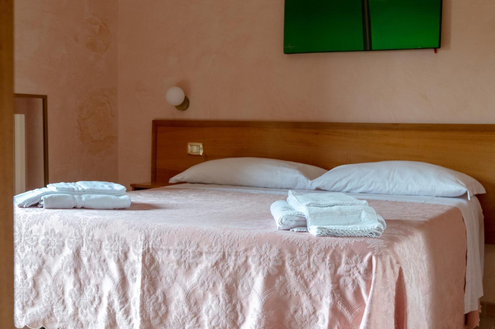 سان فيليس سيرسيو I Lecci Guesthouse المظهر الخارجي الصورة