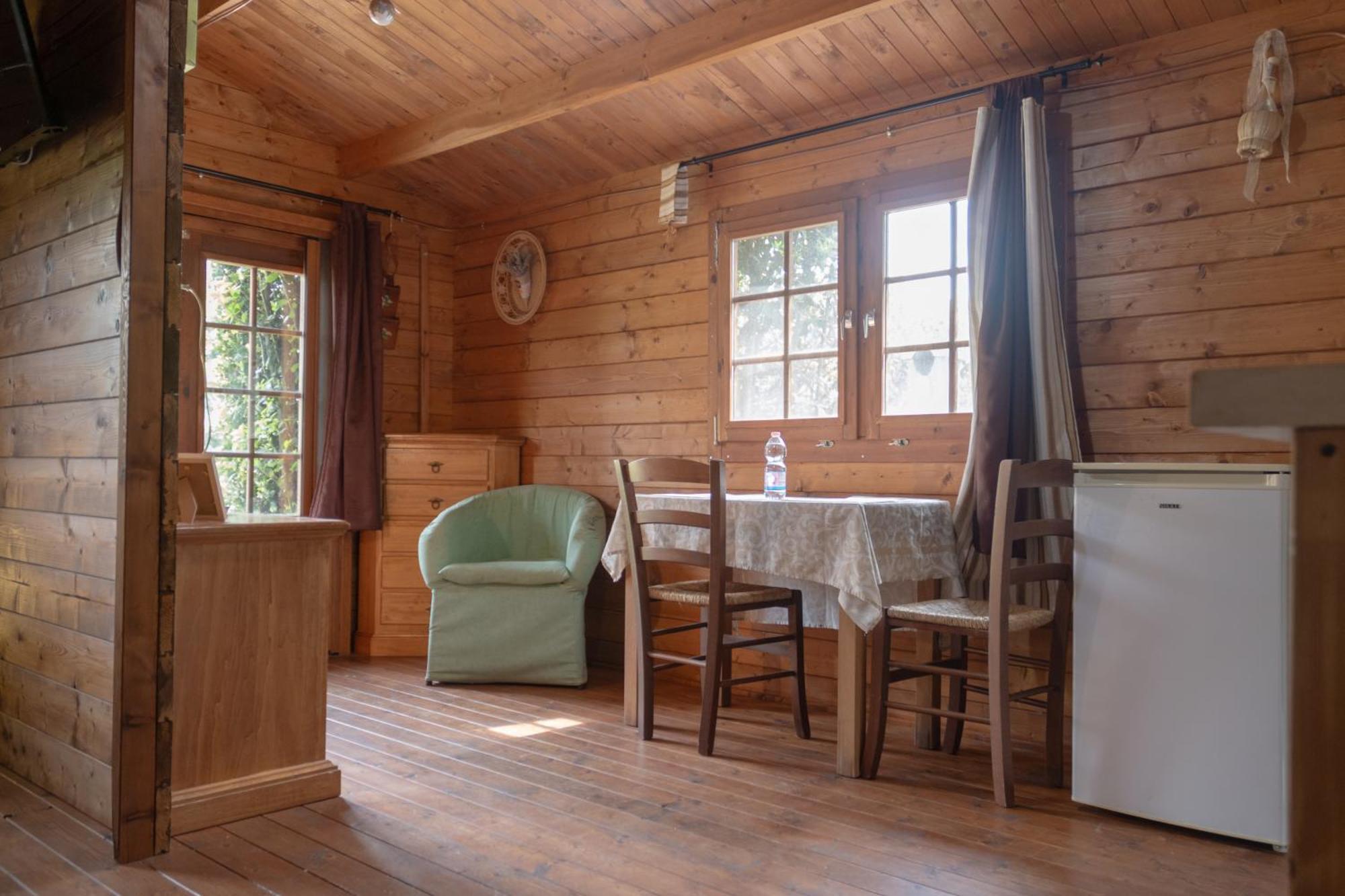 سان فيليس سيرسيو I Lecci Guesthouse المظهر الخارجي الصورة